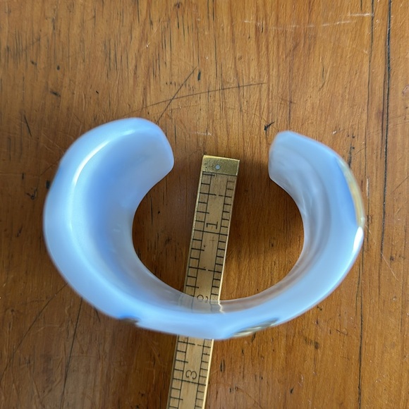 Vigneri Gold & Lucite Modernist Cuff - Picture 12 of 15